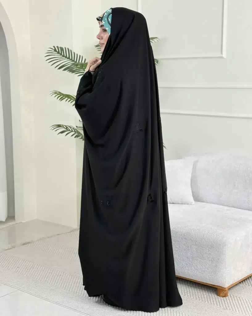 چادرگلدوزی طرح پروانه مخمل پراکنده - 2