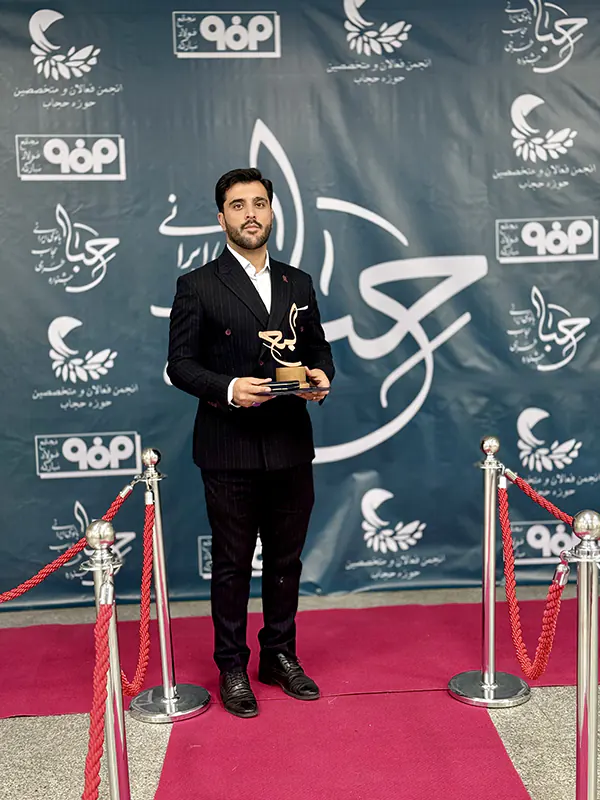 آقای مهدی محمودی مدیریت مجموعه والعصر در جشنواره حبا