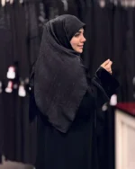 روسری نگین خطی کرپ ابریشم مشکی - تصویر 3